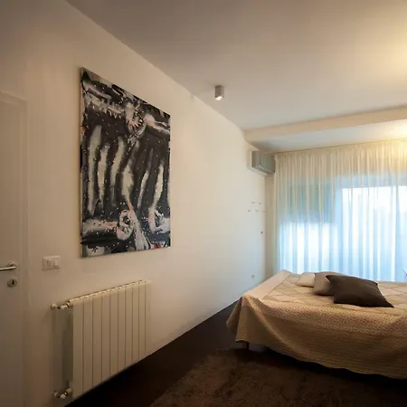 アパート Zen & Art プーラ