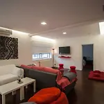 Zen & Art Apartment