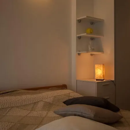 شقة Zen & Art بولا
